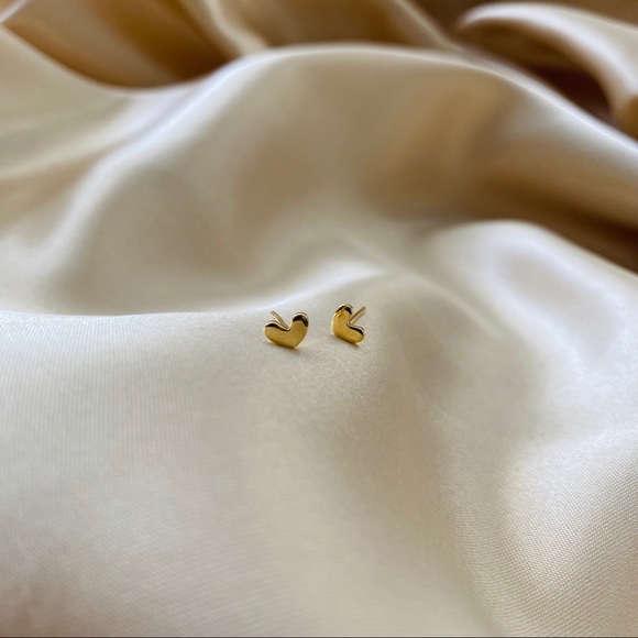 Mini 14K Gold Plated Studs Minimalist - Picture 5 of 12